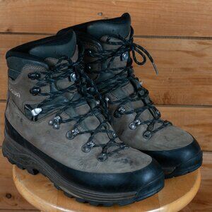 Lowa Tibet GTX Hiking Boots - Women's 10.5 EU 43.5